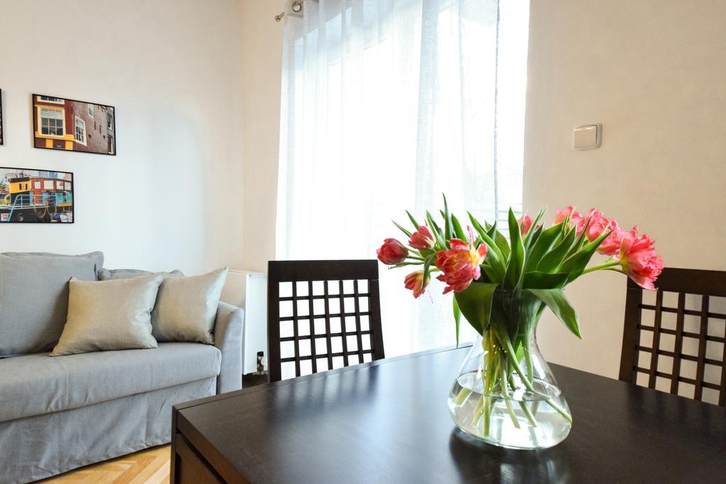 Shortstaypoland Bialobrzeska Warsaw Exterior photo